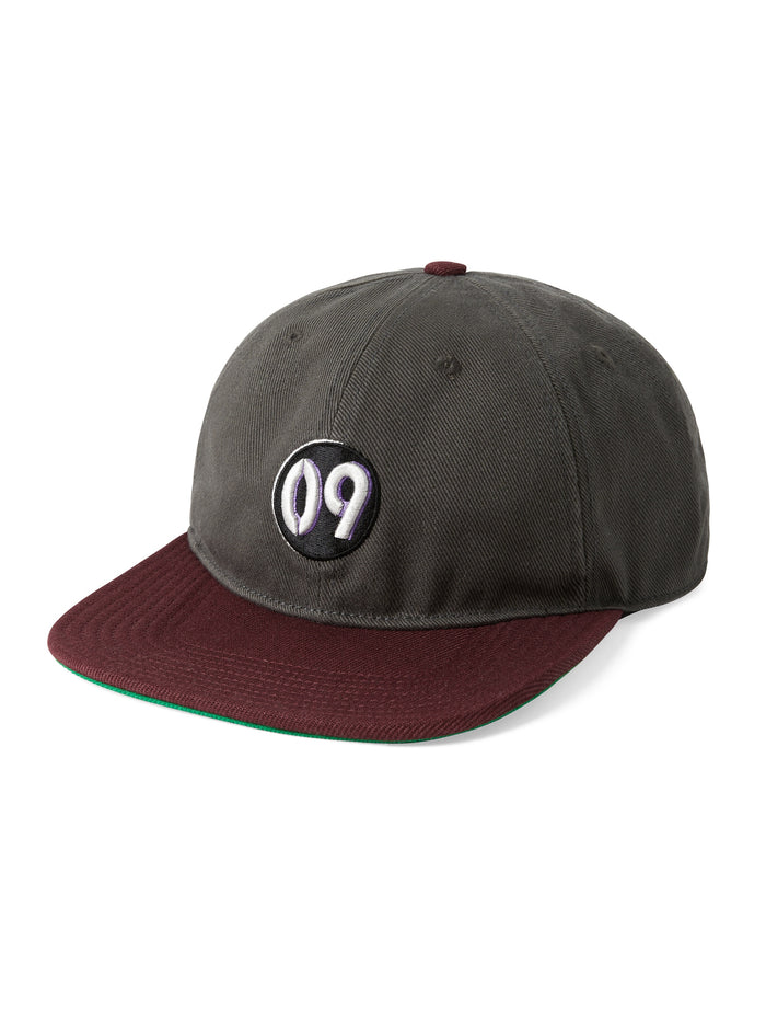 09 Snapback Cap