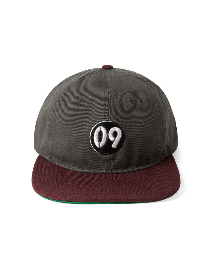 09 Snapback Cap