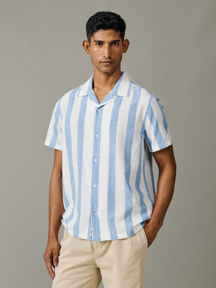 Aubin Wide Blue Stripe Abbey Cuban Collar Short Sleeved Shirt | Short Sleeve Shirt