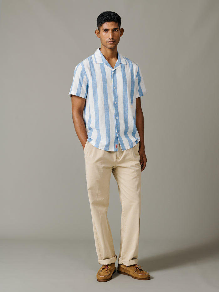 Aubin Wide Blue Stripe Abbey Cuban Collar Short Sleeved Shirt | Short Sleeve Shirt