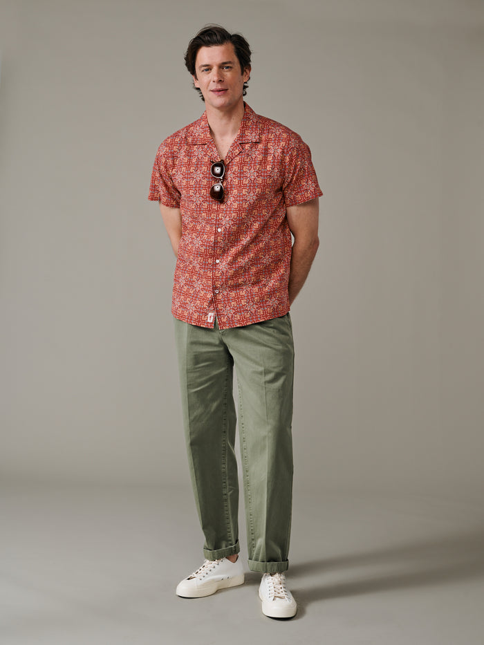 Aubin Tile Print Abbey Cuban Collar Short Sleeved Shirt | Short Sleeve Shirt