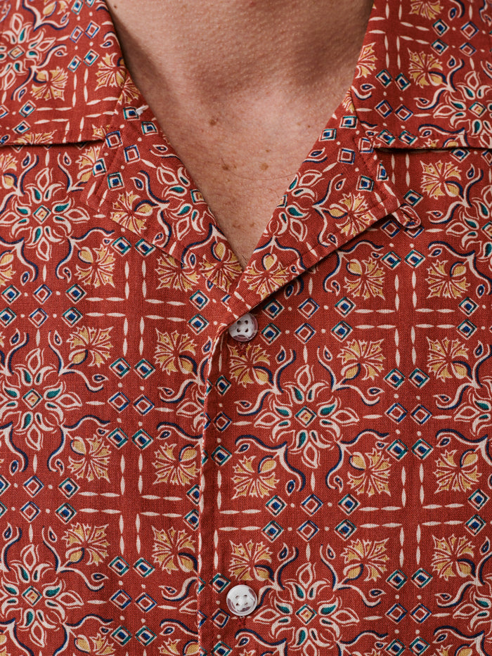 Aubin Tile Print Abbey Cuban Collar Short Sleeved Shirt | Short Sleeve Shirt