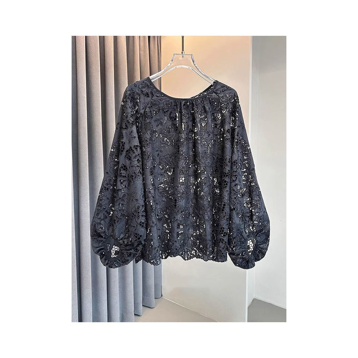 Black shirt l