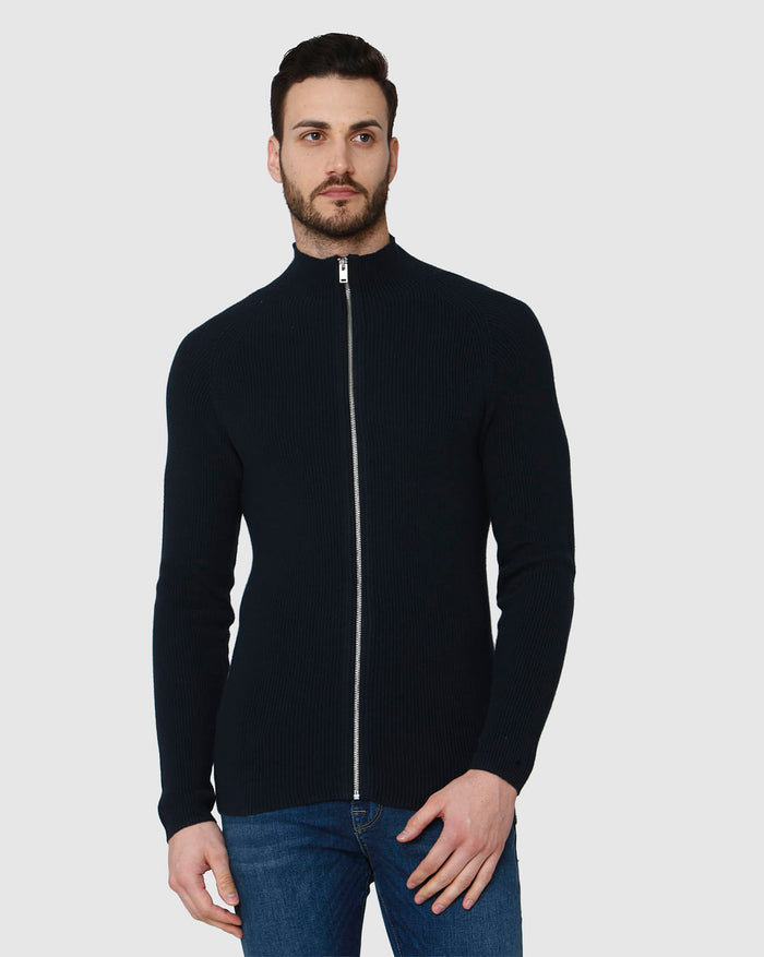 Blue Pullover