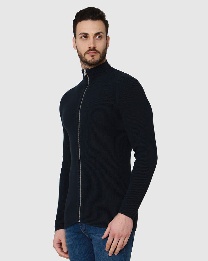 Blue Pullover