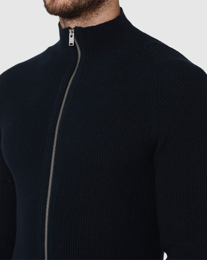 Blue Pullover