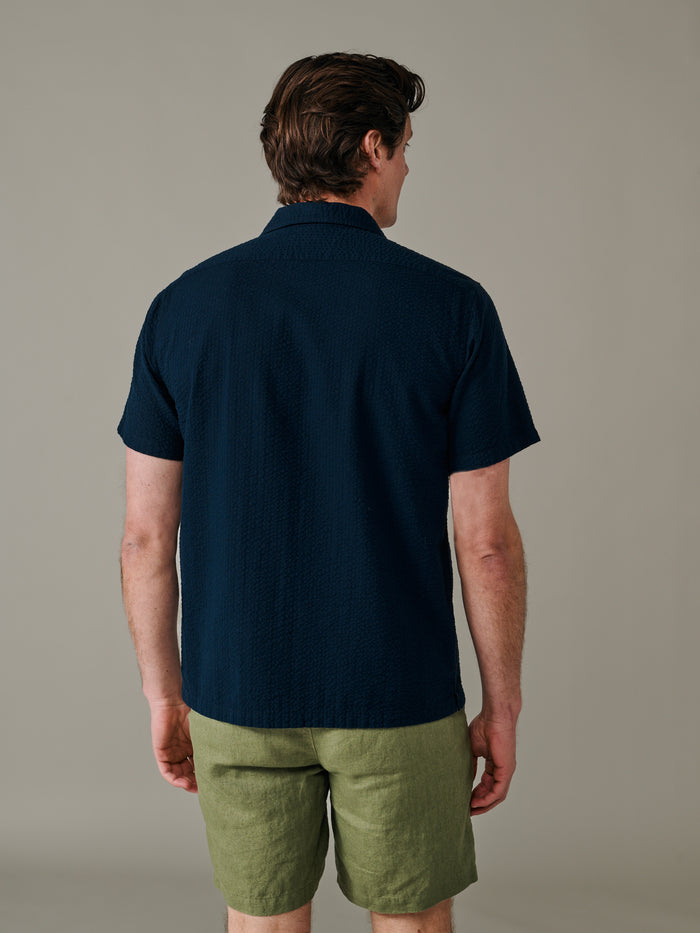 Aubin Navy Brambling Seersucker Short Sleeved Shirt | Short Sleeve Shirt