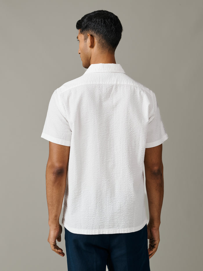 Aubin Vintage White Brambling Seersucker Short Sleeved Shirt | Short Sleeve Shirt
