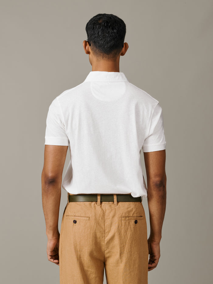 Aubin Vintage White Churchfield Open Collar Polo | Polo Shirts