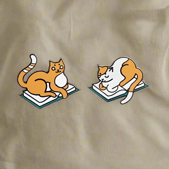 Curl Up with a Book Pin - The New York Public Library Shop