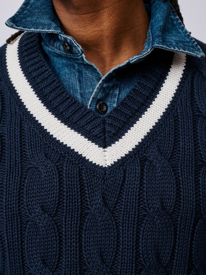 Aubin Navy Denton Cotton Cricket Jumper | V-Neck