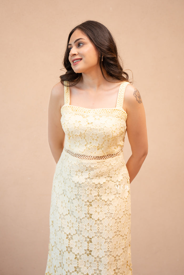Elegant lace summer dress