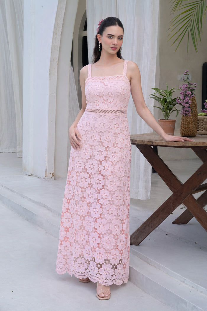 Elegant pink summer dress