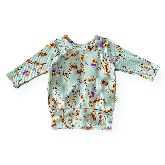 Dried Floral on Sage Ribbed Lounge Set