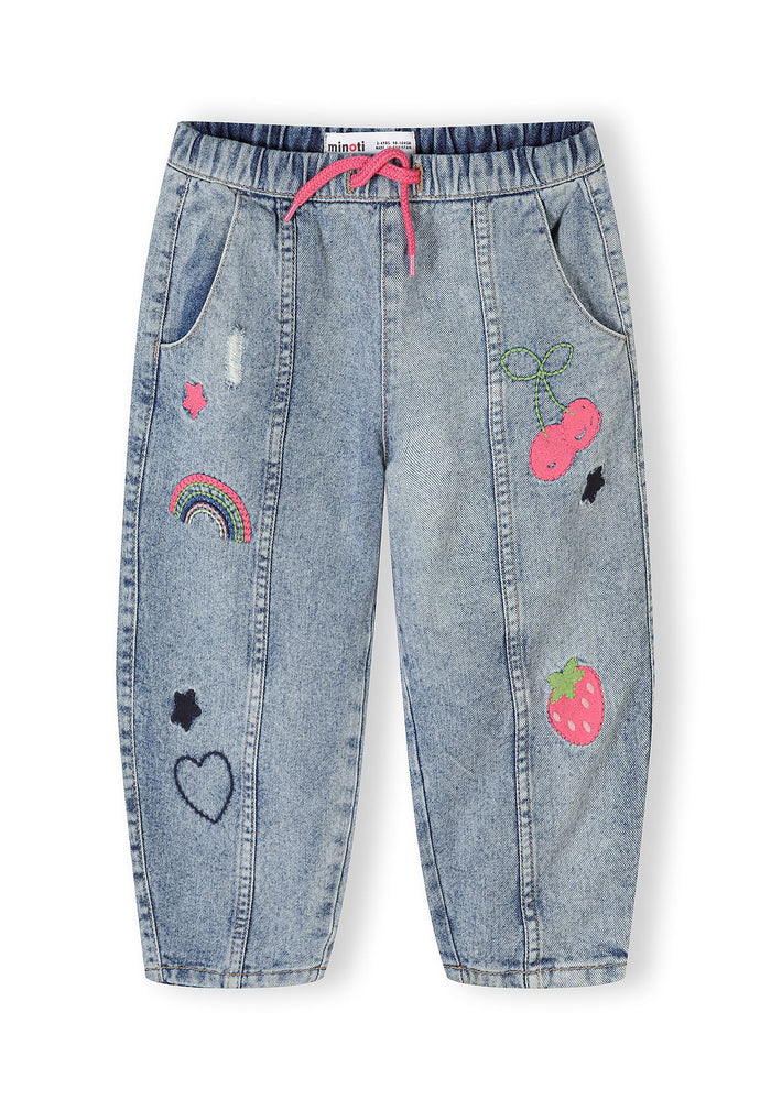 Girls barrel shape jeans in blue denim with embroidered details, front view.