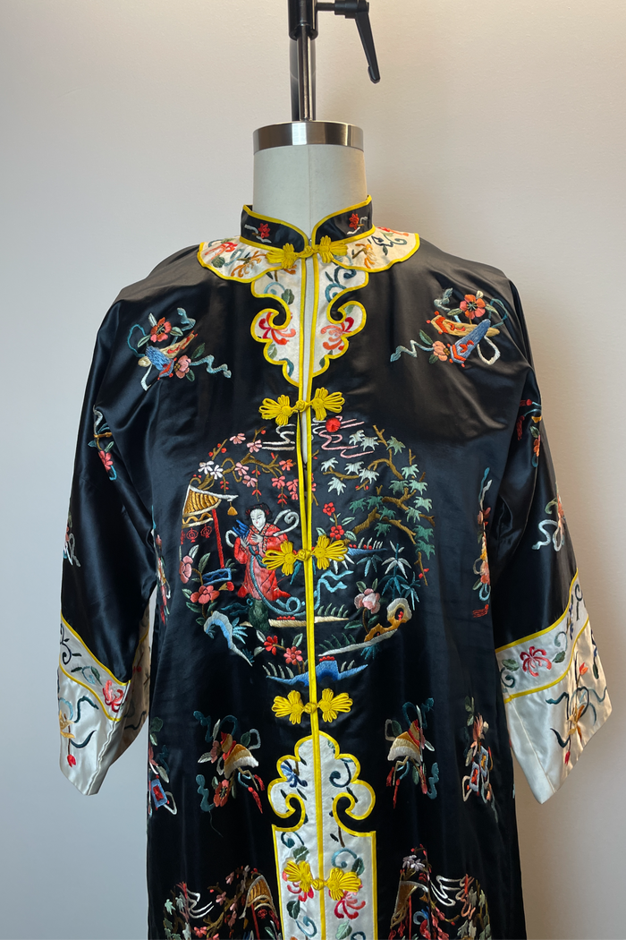 Gufeng Embroidered Coat image 3