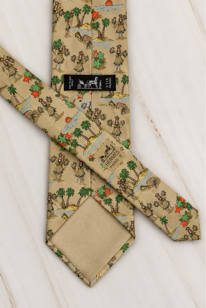 Hermes 'Island Reverie' 100% Silk Neck Tie