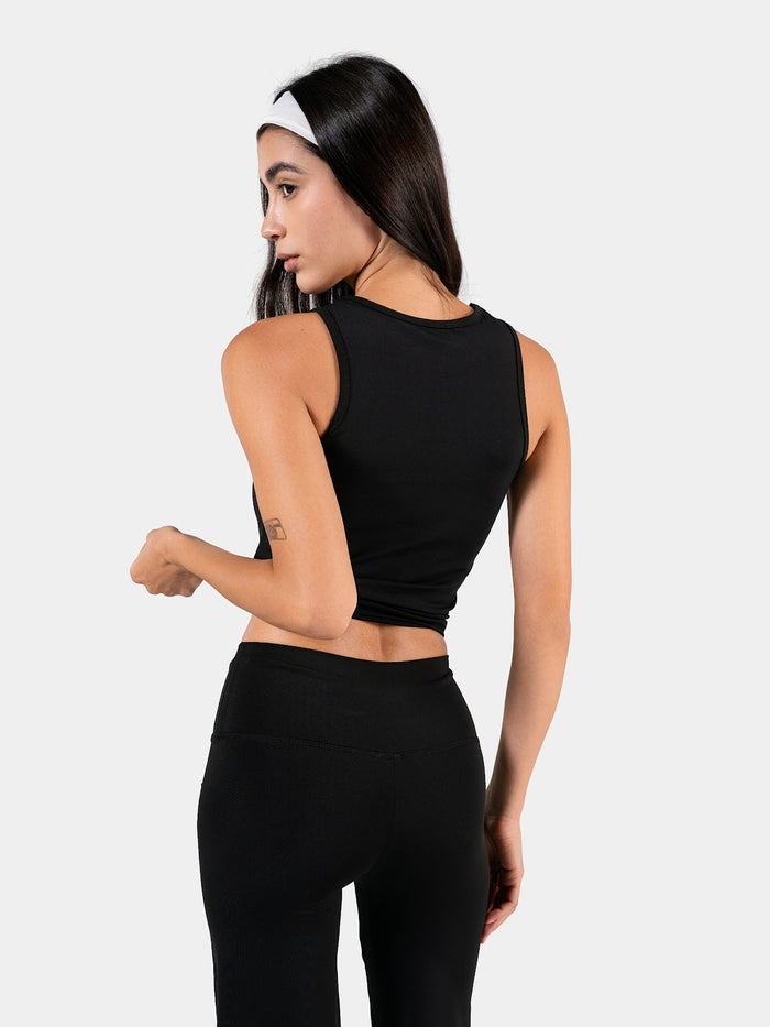 MOVE ESSENTIAL FITTED TANK BLACK 5