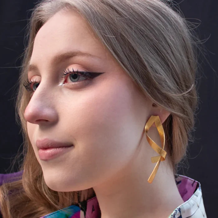 Ribbon Post Earrings