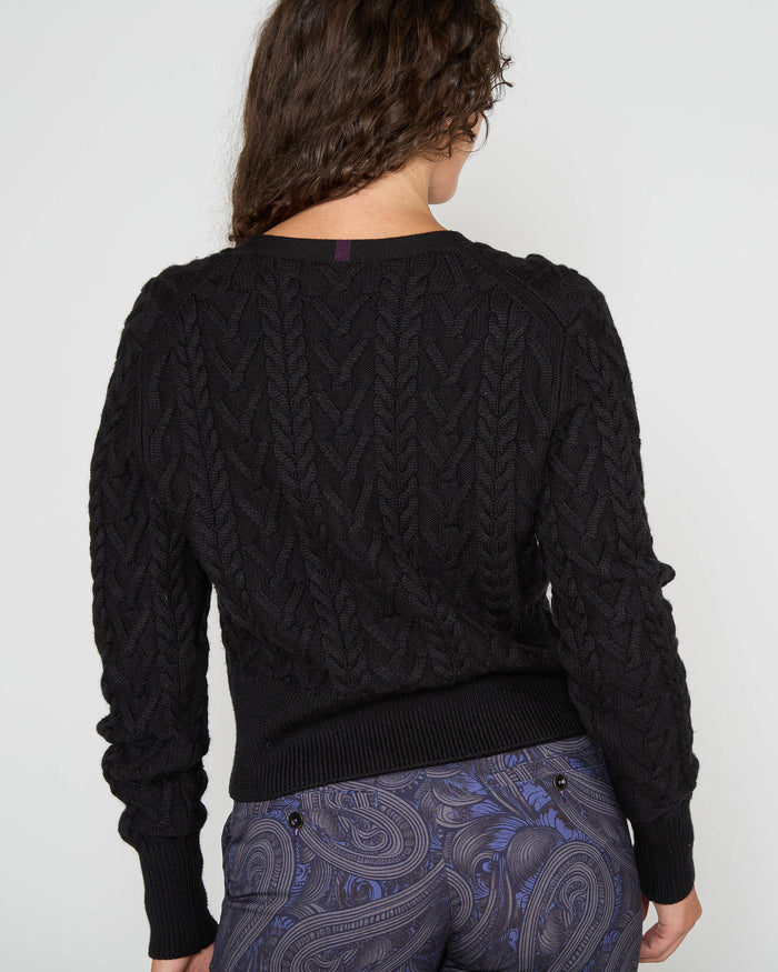 SAMANTHA TEXTURED CABLE KNIT SWEATER - BLACK