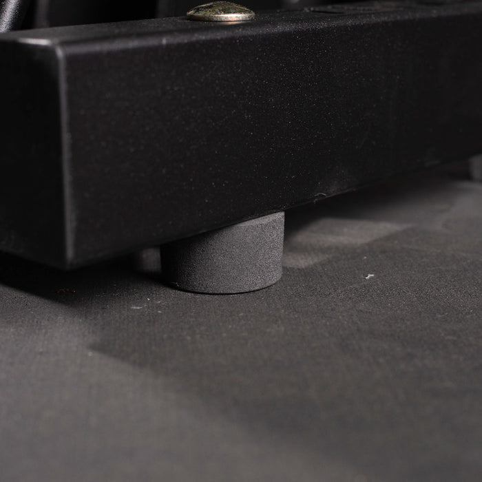 Horizontal Wagon Wheel Storage - Rubber feet to protect your gym's flooring