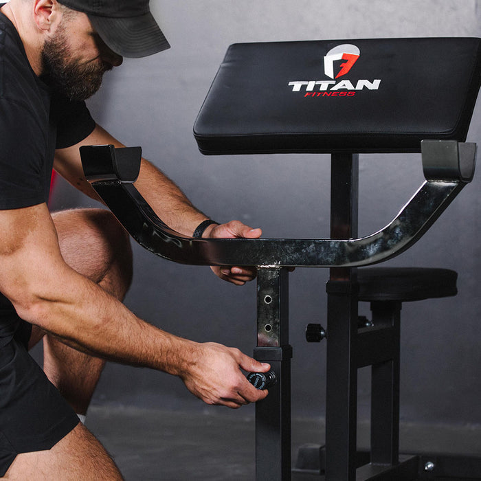 Preacher Curl Station