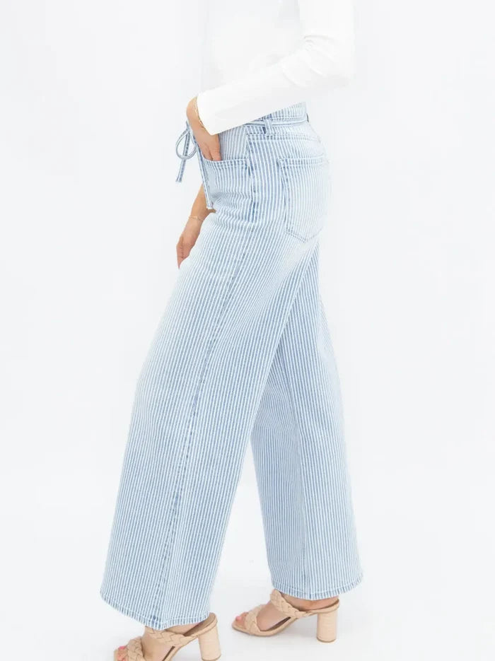 White Line Straight-Leg Jeans