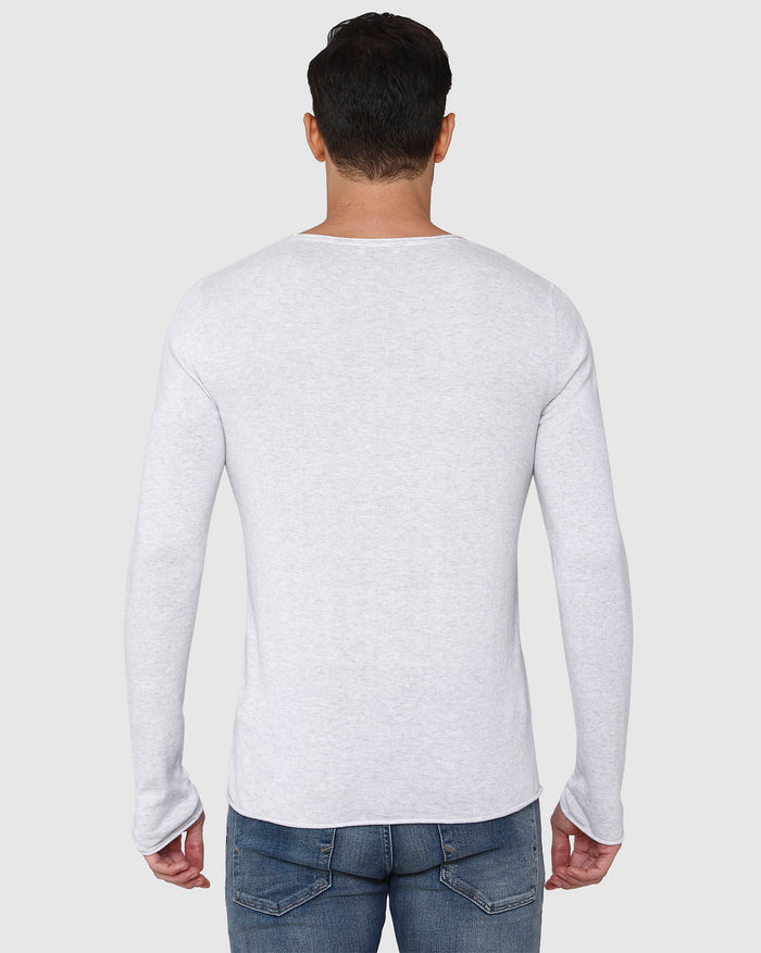 White Pullover
